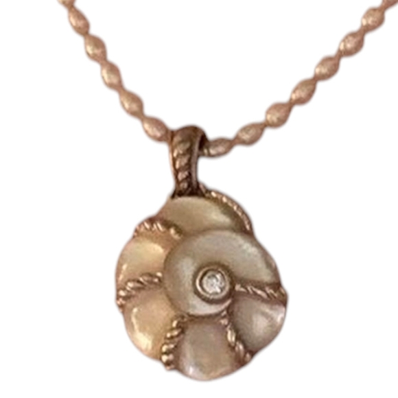 Estate Sterling Silver Judith Ripka Mother Of Pearl Swirl Pendant Pearl Necklace - Picture 2 of 4